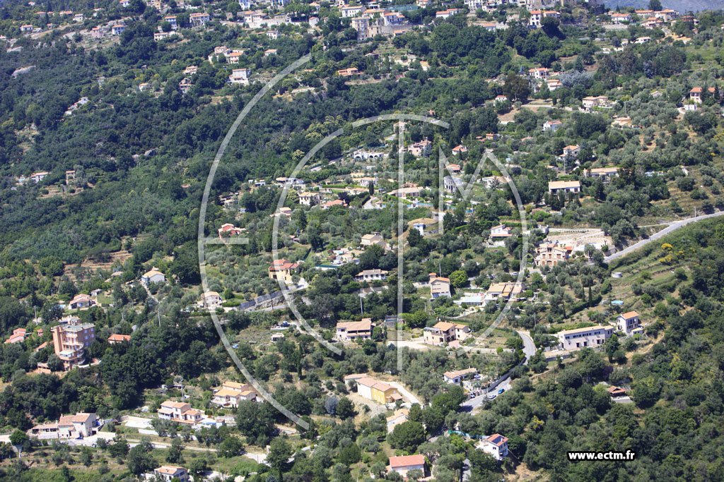 Photo arienne de Berre des Alpes