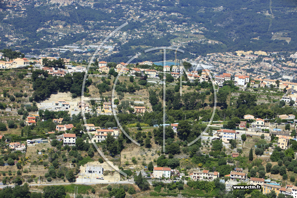 Photo arienne de Colomars (corniche du Filagnon)