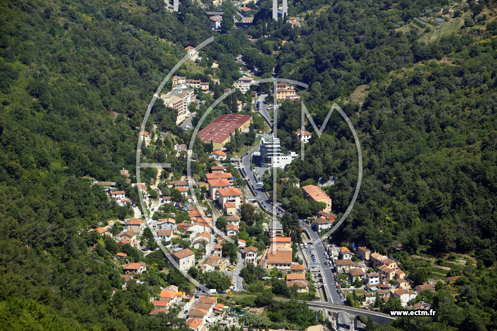 Photo arienne de Nice (la Madeleine)