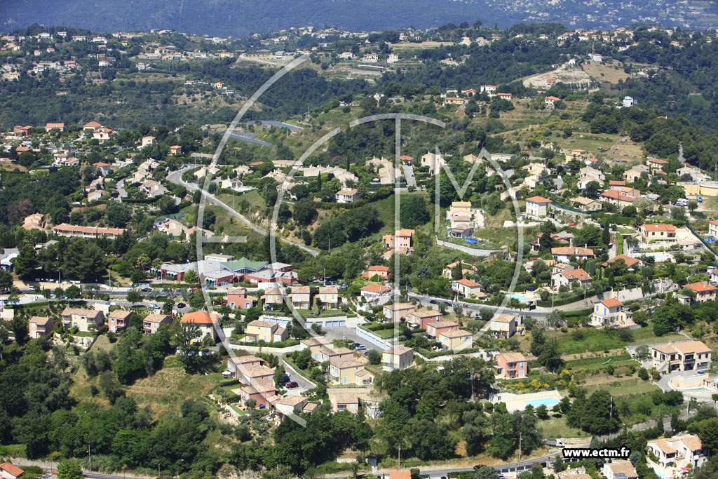 Photo arienne de Nice (route de Pessicart)
