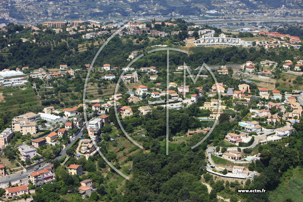 Photo arienne de Nice (Saint Antoine Ginestire)