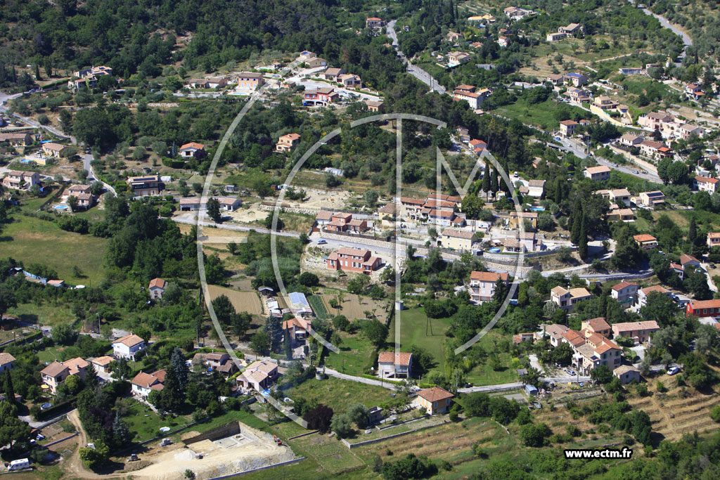 Photo arienne de Tourrettes Levens (Plan d'Arriou)