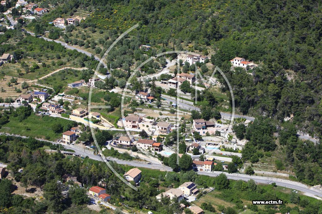 Photo arienne de Tourrettes Levens (Plan d'Arriou)