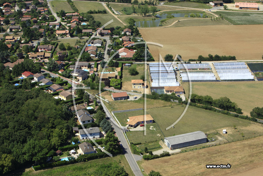 Photo arienne de Colombier-Saugnieu (Saugnieu)