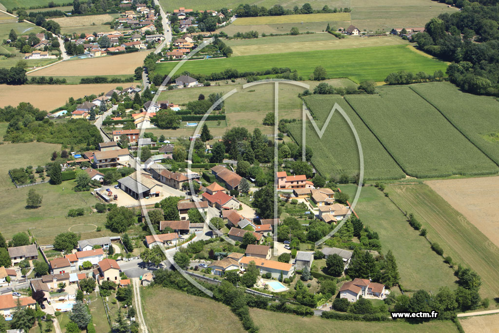 Photo arienne de Saint-Romain-de-Jalionas (Barens)