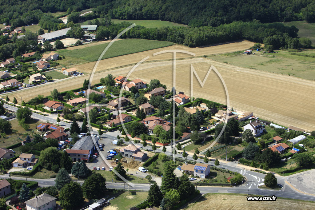 Photo arienne de Cailloux-sur-Fontaines