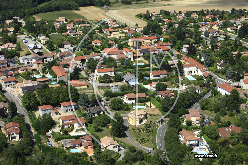 Photo arienne de Cailloux-sur-Fontaines