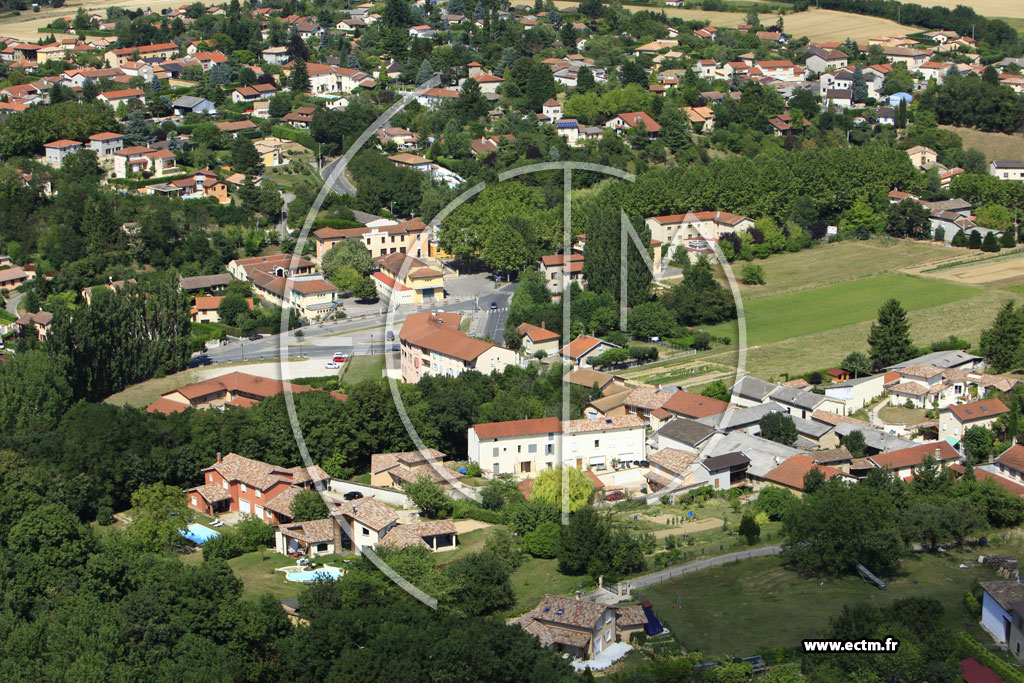 Photo arienne de Cailloux-sur-Fontaines