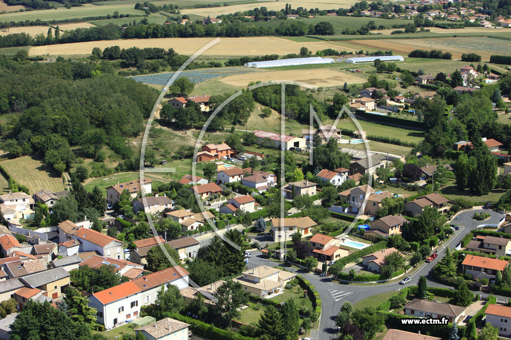 Photo arienne de Cailloux-sur-Fontaines