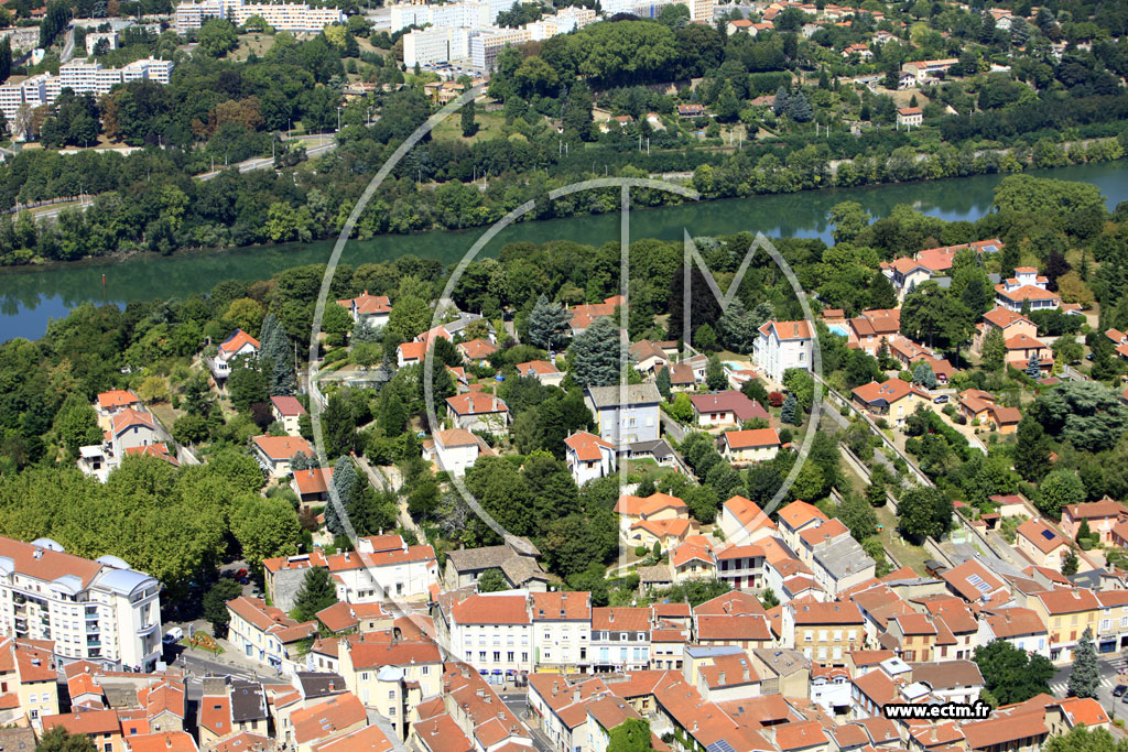 Photo arienne de Caluire-et-Cuire (Avenue Jean Moulin)