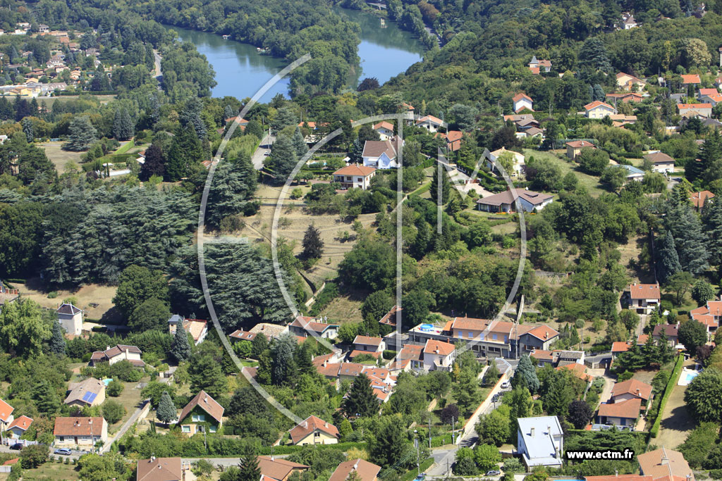 Photo arienne de Caluire-et-Cuire (Monte du Vernay)