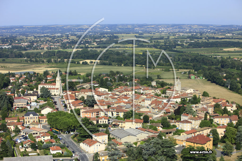 Photo arienne de Chazay-d'Azergues