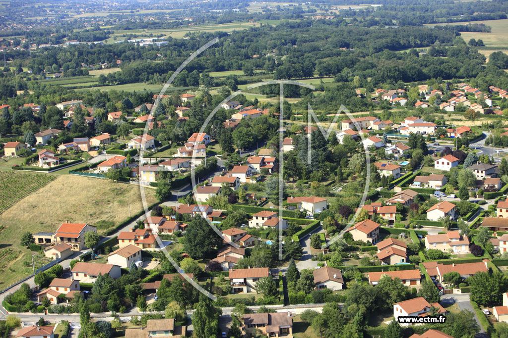 Photo arienne de Chazay-d'Azergues