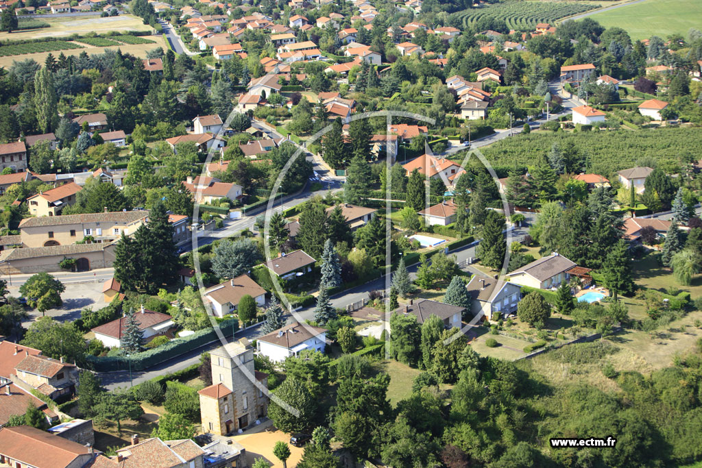 Photo arienne de Chazay-d'Azergues