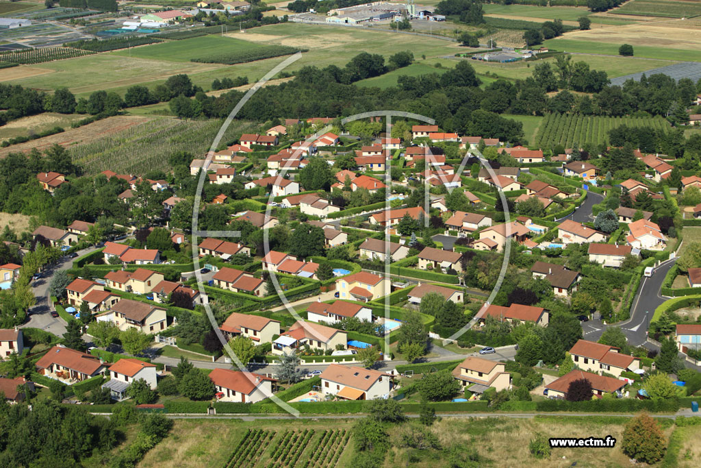 Photo arienne de Chazay-d'Azergues