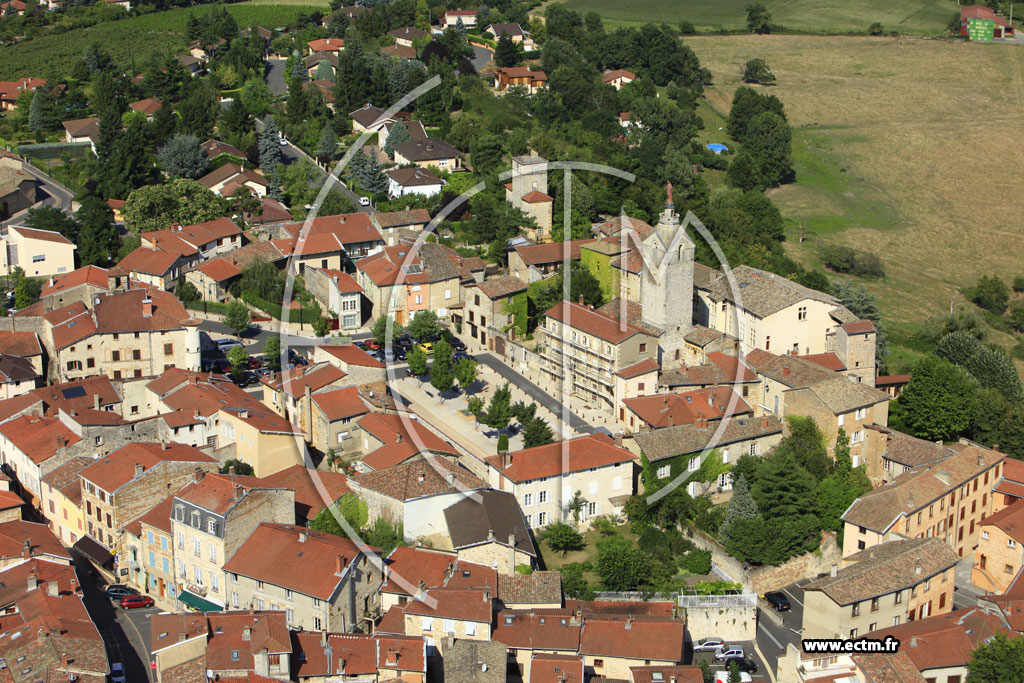 Photo arienne de Chazay-d'Azergues