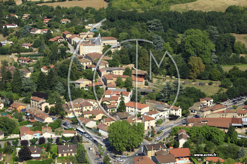 Photo arienne de Civrieux-d'Azergues