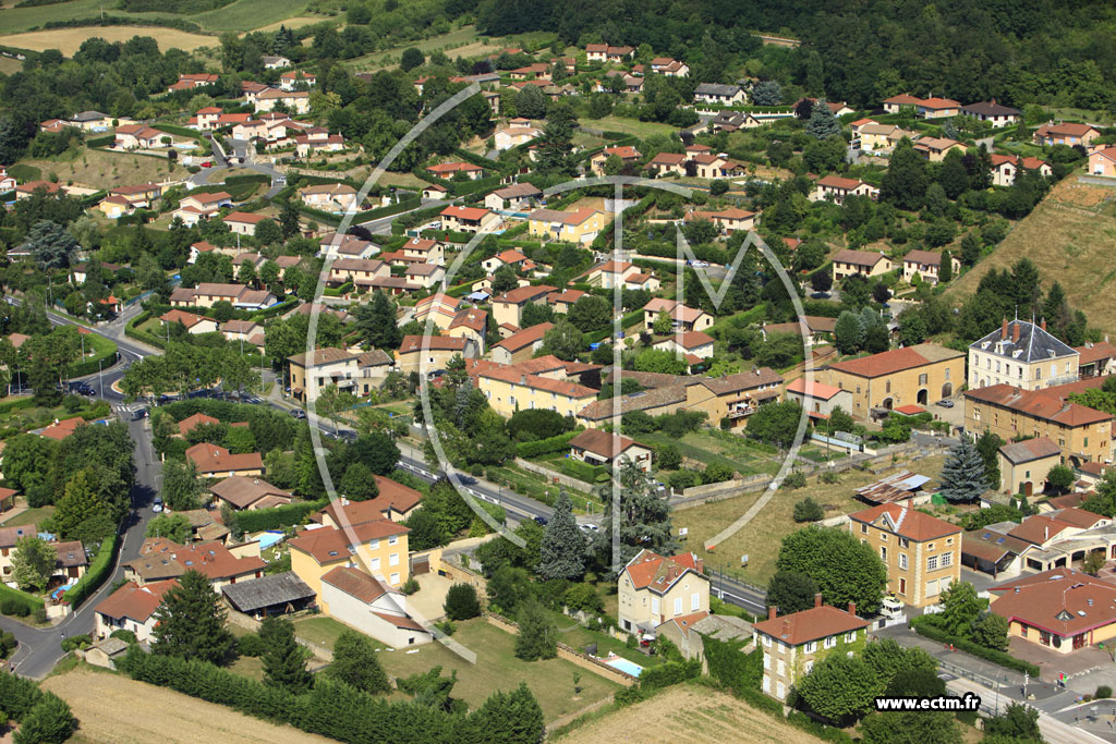Photo arienne de Civrieux-d'Azergues