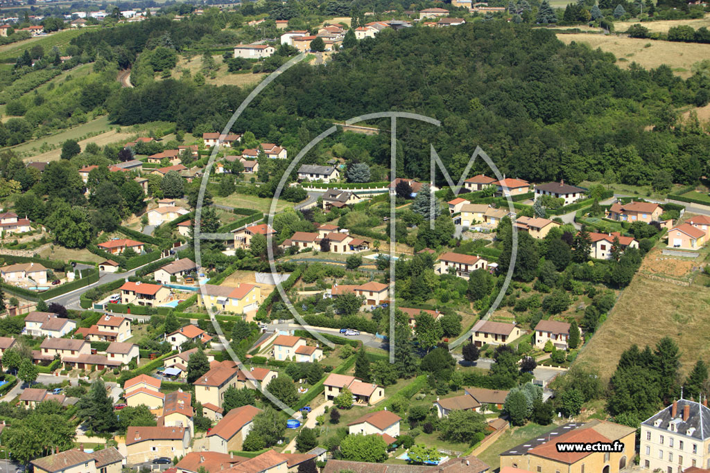 Photo arienne de Civrieux-d'Azergues