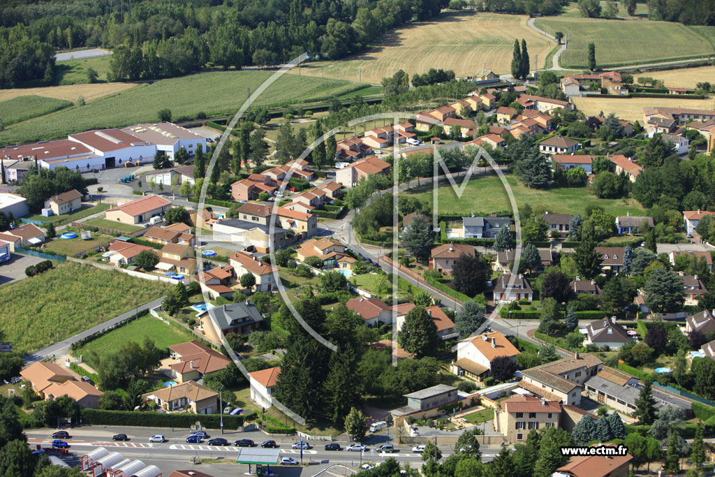 Photo arienne de Civrieux-d'Azergues