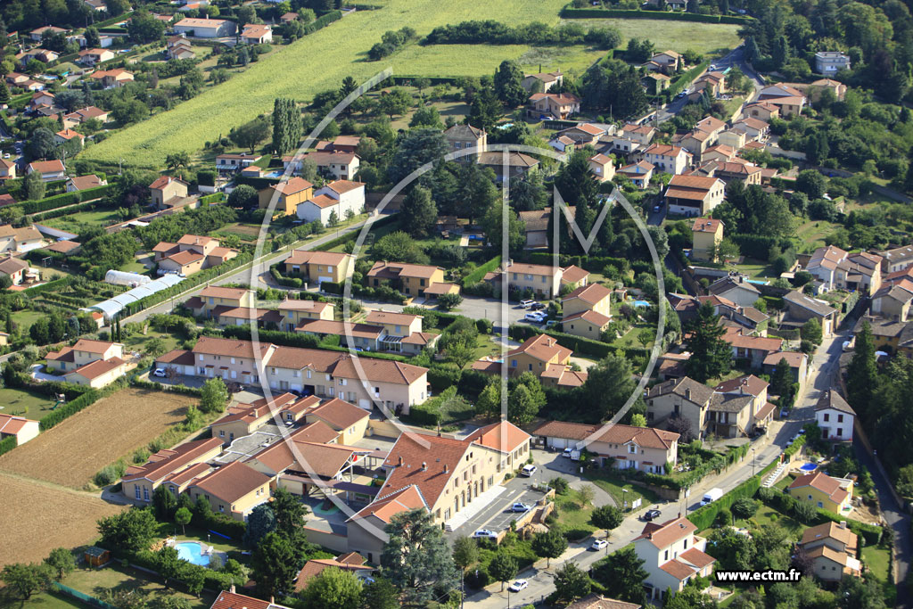 Photo arienne de Curis-au-Mont-d'Or