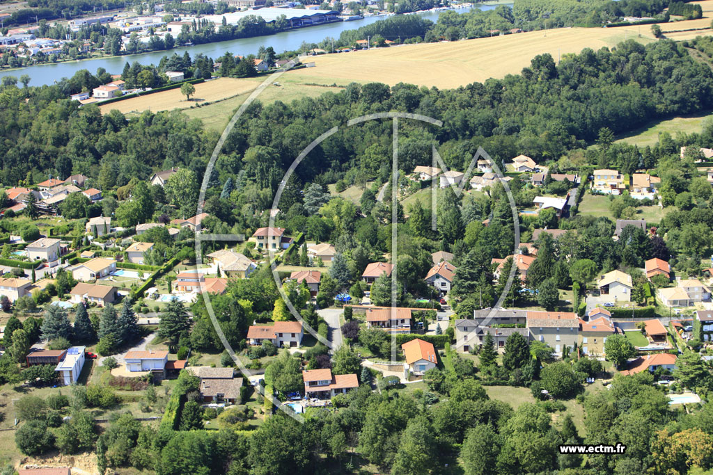 Photo arienne de Fontaines-Saint-Martin