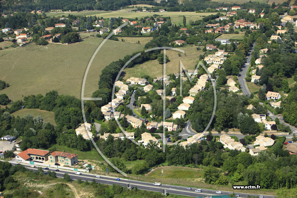 Photo arienne de Lissieu (Domaine de Bois Dieu)