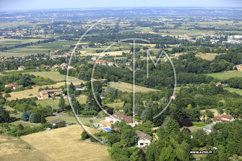 Photo arienne de Marcilly-d'Azergues