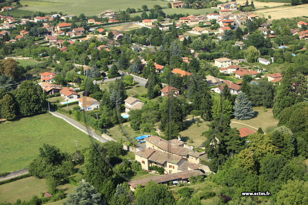Photo arienne de Marcilly-d'Azergues