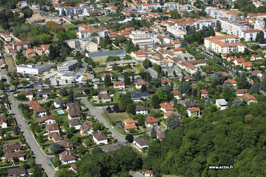 Photo arienne de Meyzieu (Avenue Lucien Buisson)