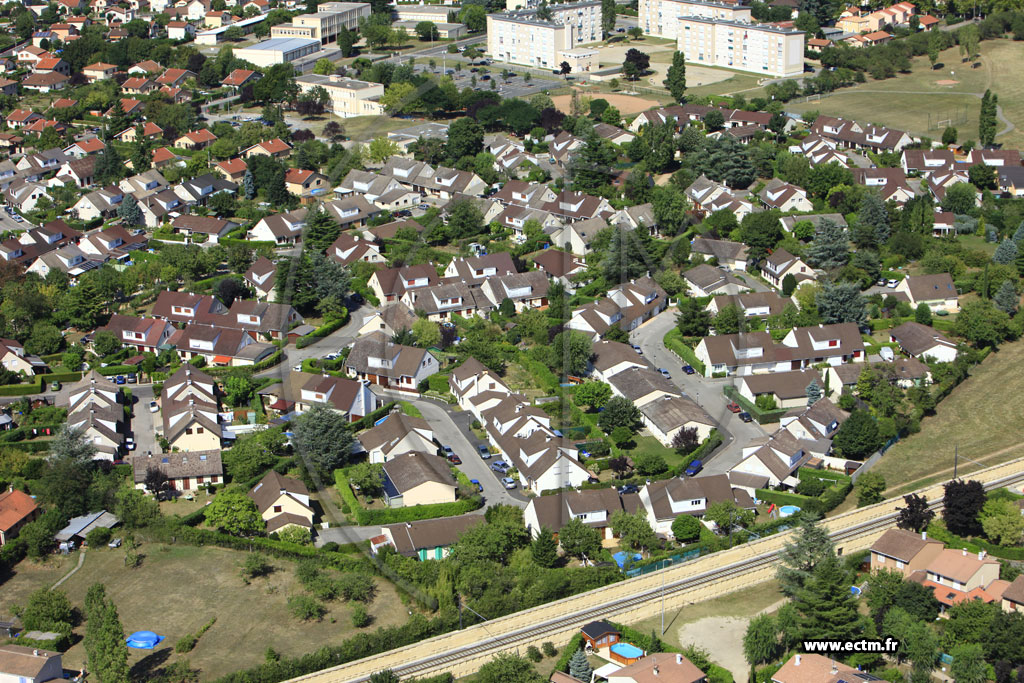 Photo arienne de Meyzieu (Rue Edison)
