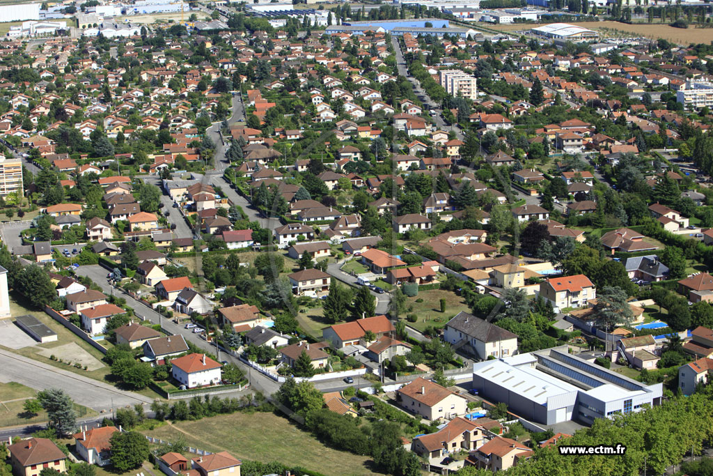 Photo arienne de Meyzieu (Rue Jean Collet)