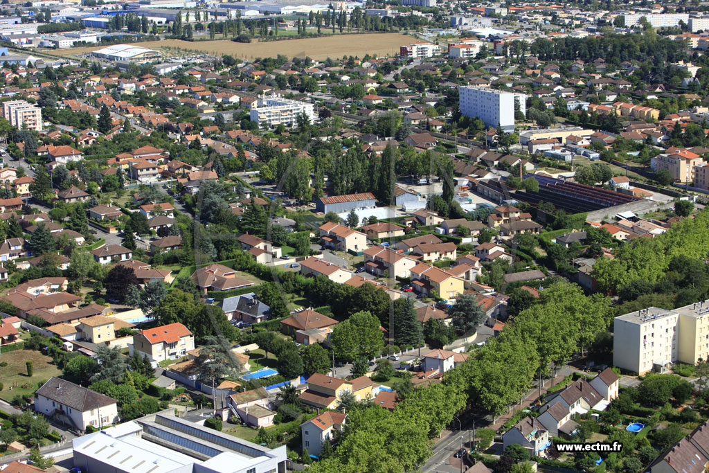 Photo arienne de Meyzieu (Rue Jean Collet)