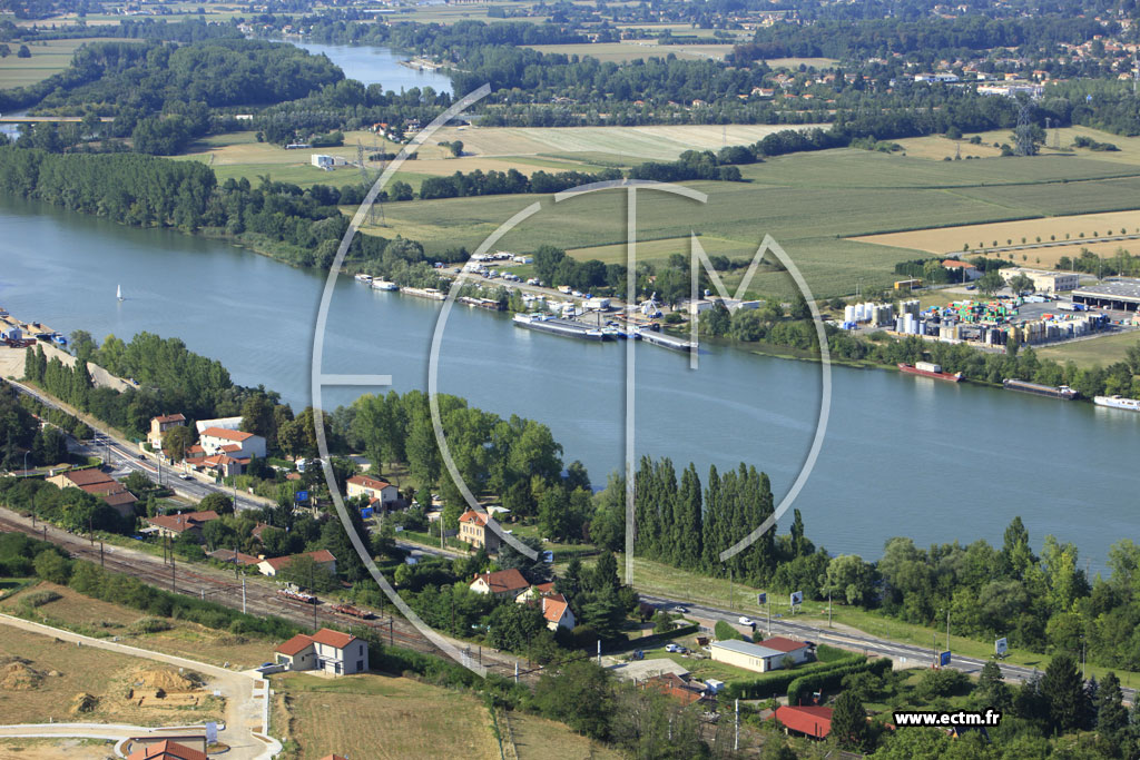 Photo arienne de Saint-Germain-au-Mont-d'Or