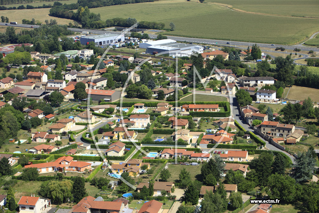 Photo arienne de Ambrieux