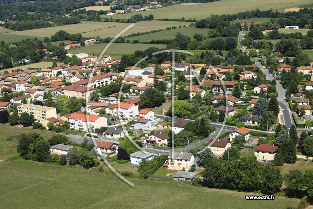 Photo arienne de Ambrieux-en-Dombes