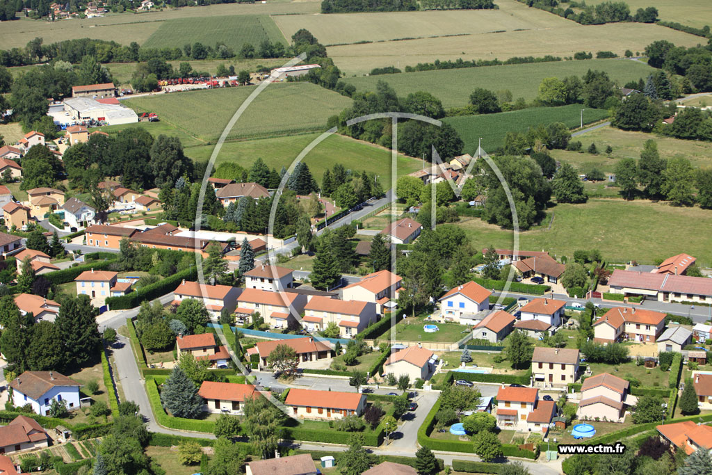 Photo arienne de Ambrieux-en-Dombes