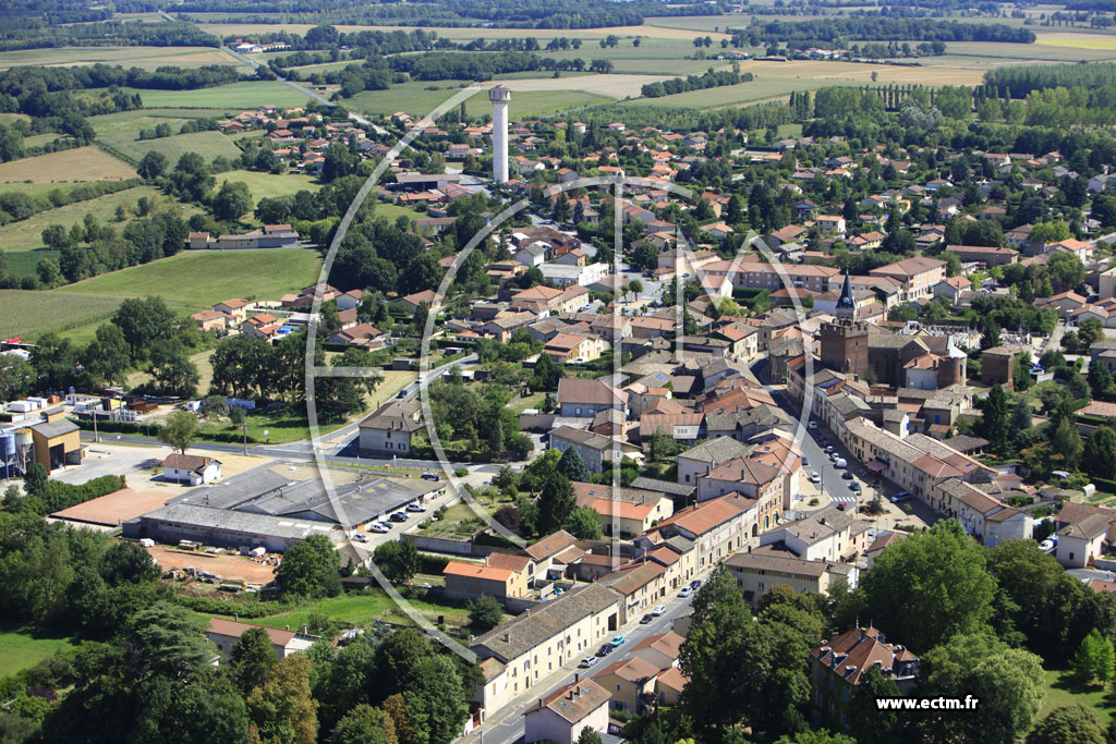 Photo arienne de Ambrieux-en-Dombes