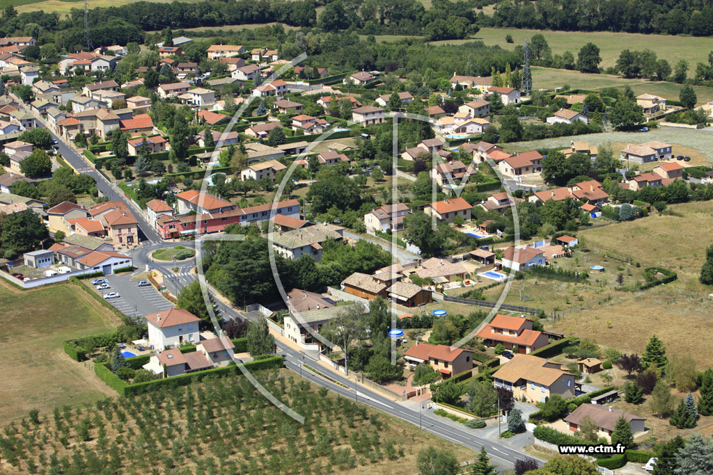 Photo arienne de Arnas (La Grange Perret)