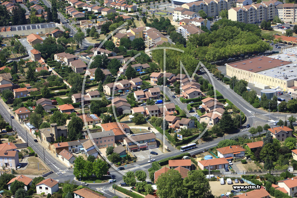 Photo arienne de Villefranche-sur-Sane (Rue Franois Meunier-Vial)