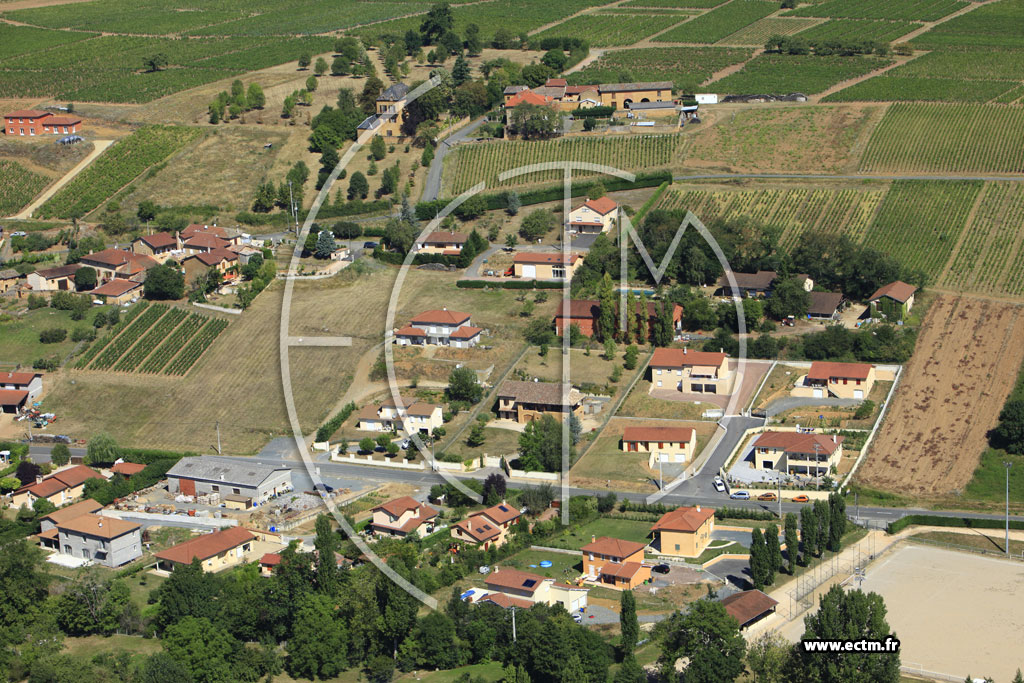 Photo arienne de Pouilly-le-Monial