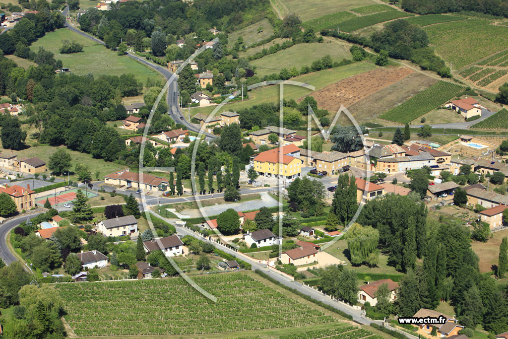 Photo arienne de Pouilly-le-Monial