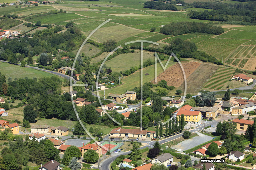 Photo arienne de Pouilly-le-Monial