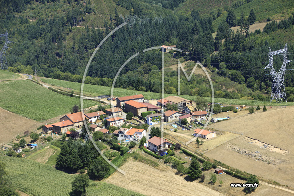 Photo arienne de Saint-Clment-sur-Valsonne