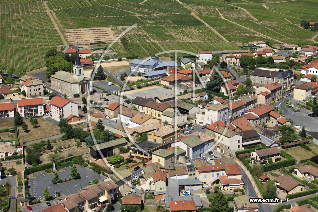 Photo arienne de Saint-Etienne-des-Oullires