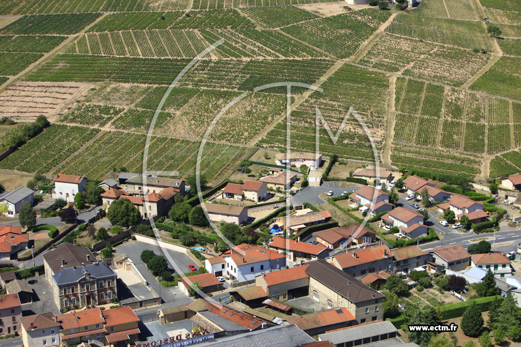 Photo arienne de Saint-Etienne-des-Oullires