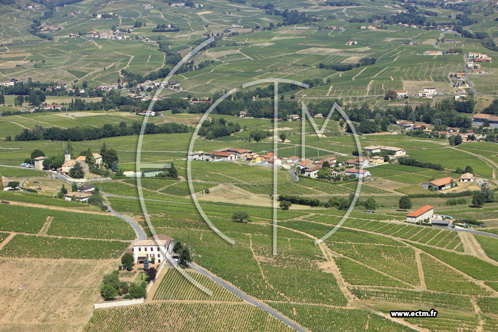 Photo arienne de Salles-Arbuissonnas-en-Beaujolais (Arbuissonnas)