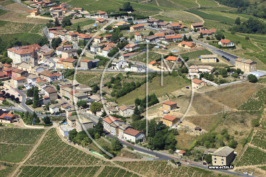 Photo arienne de Vaux-en-Beaujolais