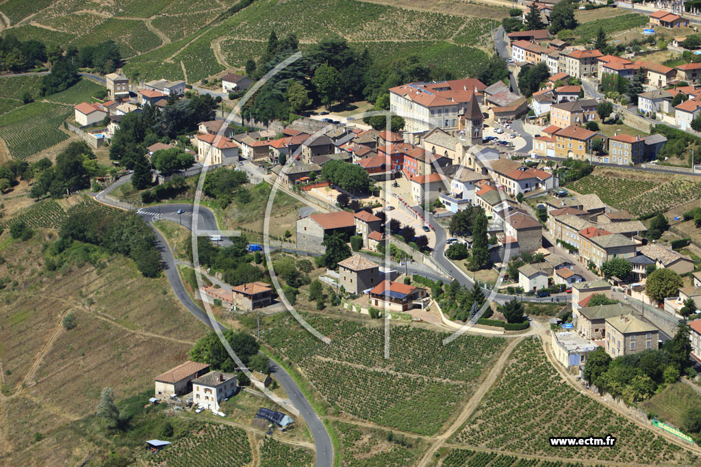 Photo arienne de Vaux-en-Beaujolais