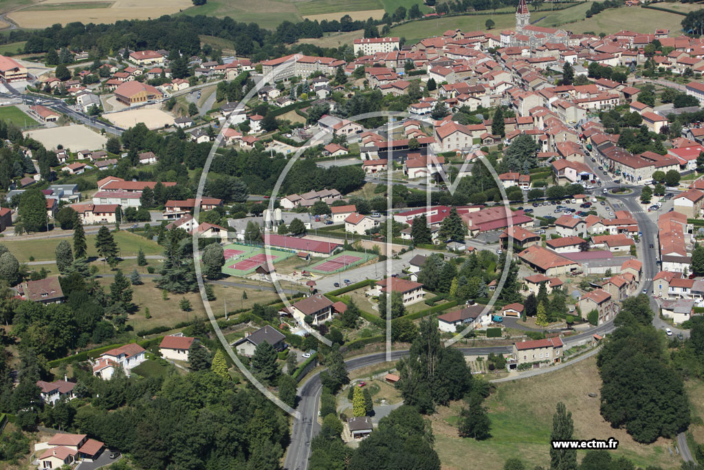 Photo arienne de Saint-Martin-en-Haut